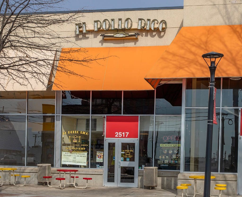 Wheaton El Pollo Rico